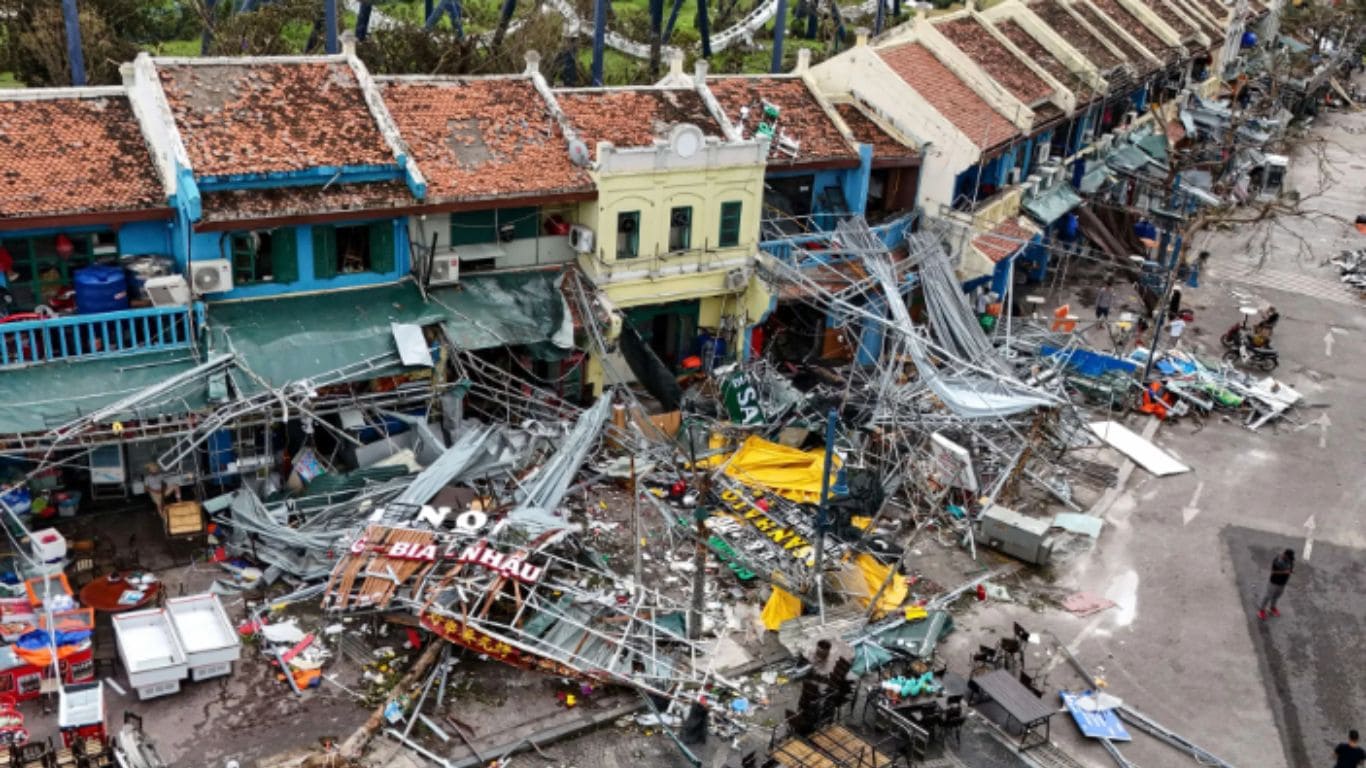 Vietnam, worst typhoon damage